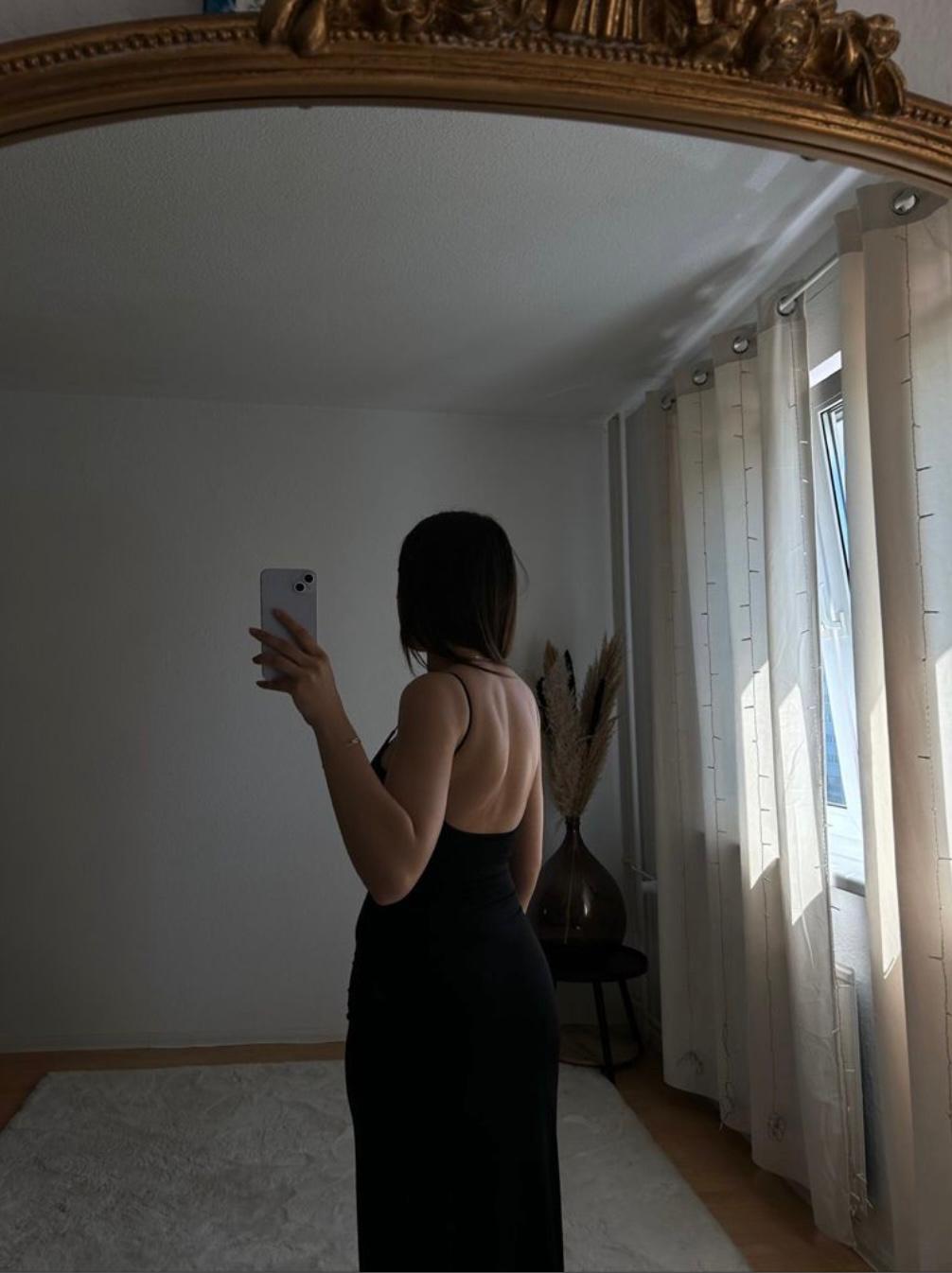 Figurbetontes Kleid Miri