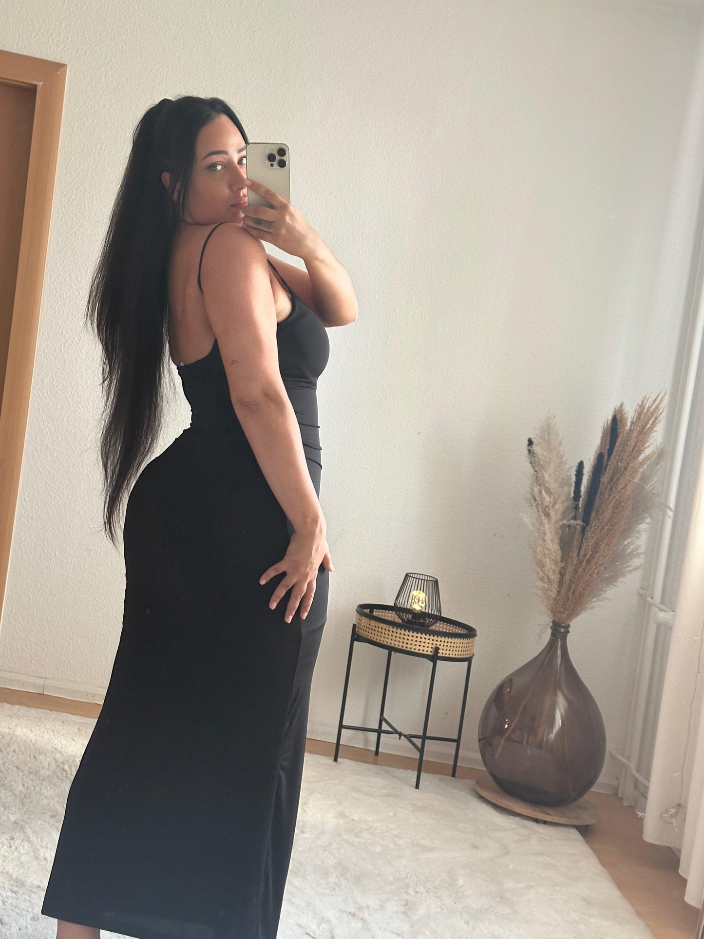Figurbetontes Kleid Miri
